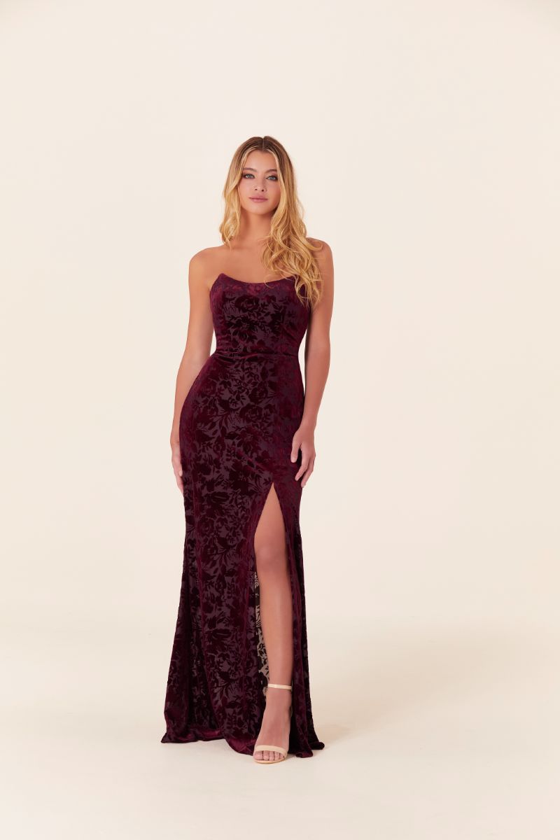 Style 21828 – bridesofamerica